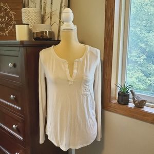 American Eagle Cream Long Sleeve Henley